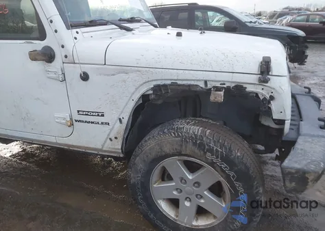 2016 Jeep Wrangler Sport z USA, uszkodzony, nr VIN 1C4AJWAG3GL284197